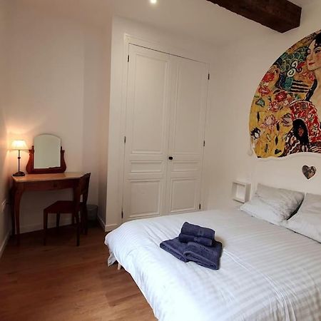 Classe 4 Etoiles - Cybele - Centre Ville 2 Chambres, Cour Privative Et Garage 비엔 외부 사진